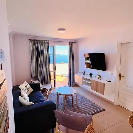 Volcano Views&wifi Apartment *