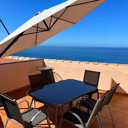 Volcano Views & Wifi *